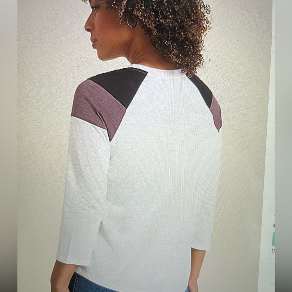 Color block tee - Picture 2 of 2